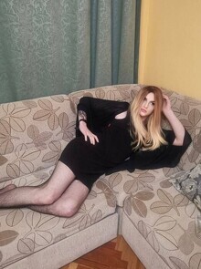 Девушка Нора 35 Русская из Санкт-Петербурга thumb